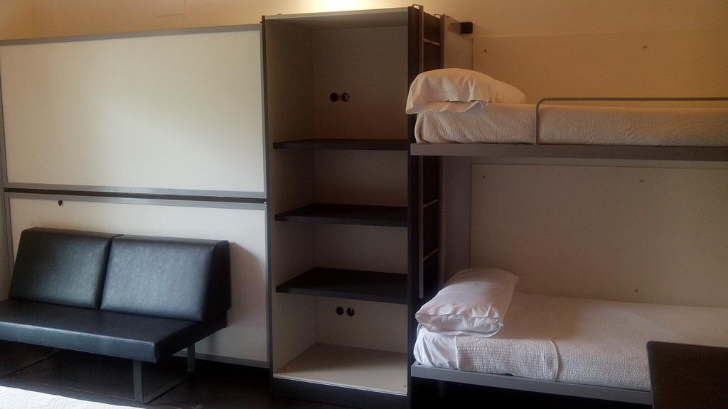Albergue/Auberge Ulia Youth Hostel Σαν Σεμπαστιάν Δωμάτιο φωτογραφία