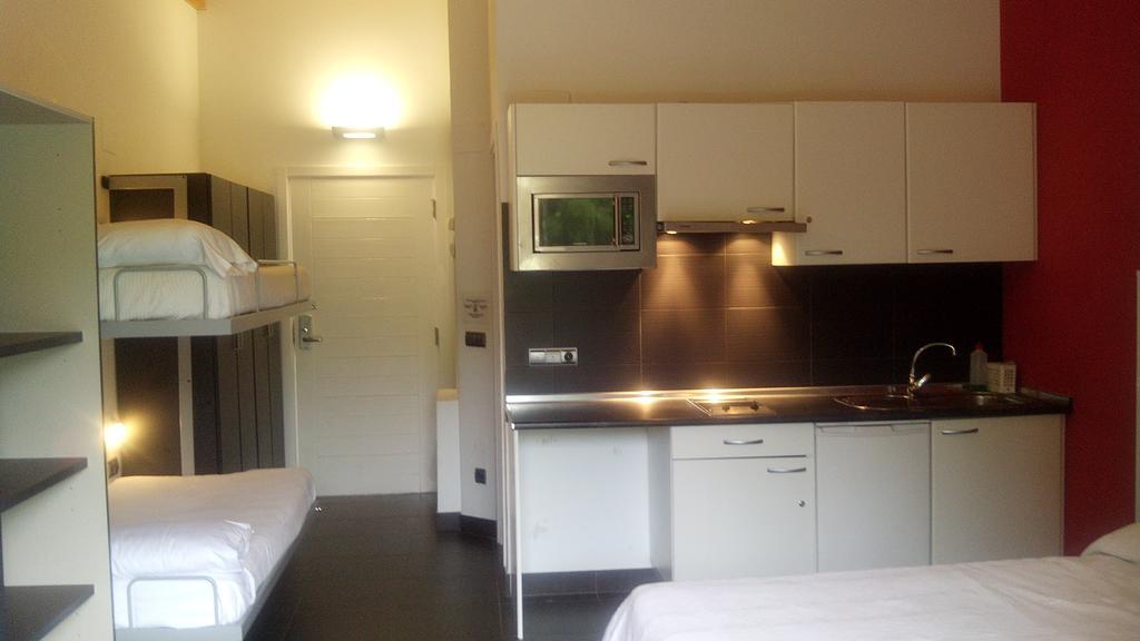 Albergue/Auberge Ulia Youth Hostel Σαν Σεμπαστιάν Δωμάτιο φωτογραφία